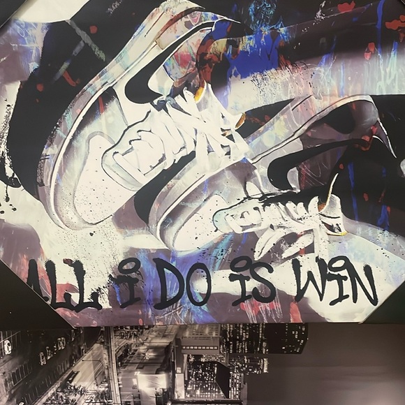 Wall Art 🖼️ - Picture 2 of 4